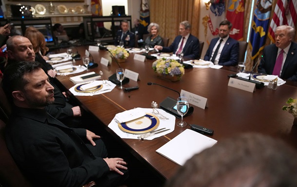 FT: Трамп призвал Зеленского принять условия РФ