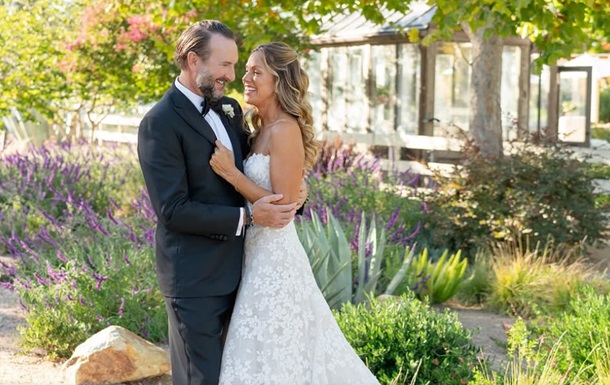 Бывшая жена Кевина Костнера вышла замуж за его друга