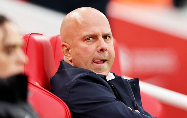 Каррагер провел сравнение между трансферами Ливерпуля и Реала