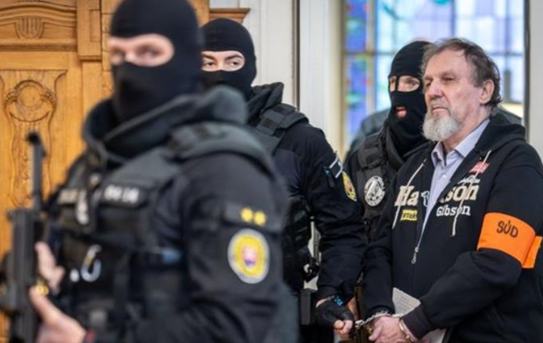 Замах на Фіцо: стрілець отримав 21 рік ув язнення