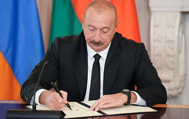 Алиев объявил об  этапе мира  с Арменией