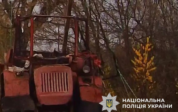 На Харківщині дрона РФ влучив у трактор, загинув чоловік