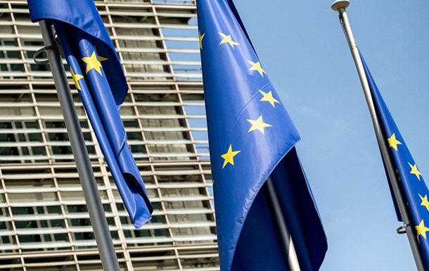 ЕС отложил решение по использованию 140 млрд евро активов России - СМИ