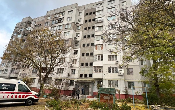 Удар по Херсону: увеличилось число погибших и раненых