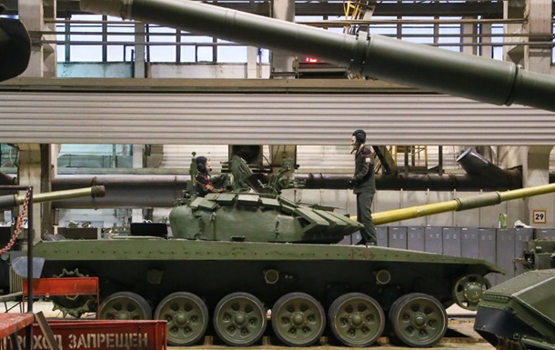 В России обваливается производство ВПК