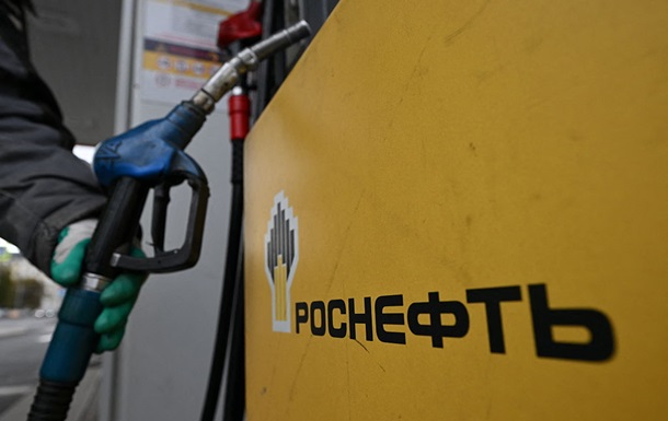 Санкції гальмують РФ. Кремль згадав про переговори