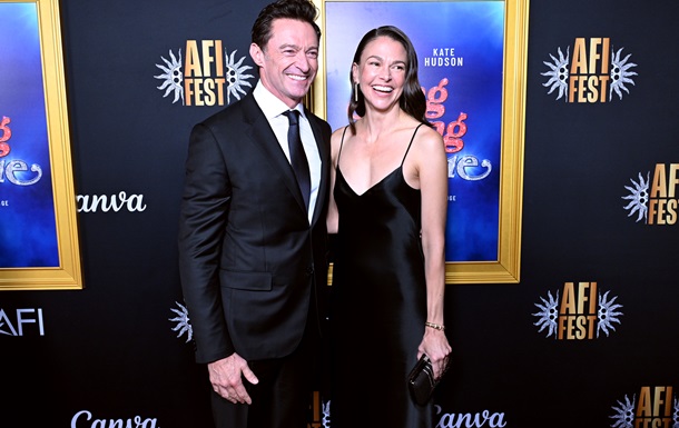 Г ю Джекман офіційно представив нову кохану на червоній доріжці