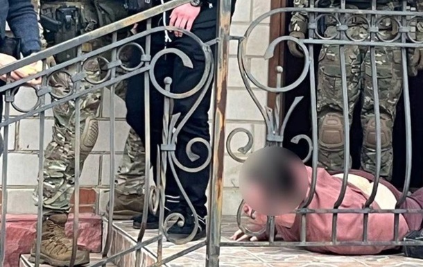 В Виннице победитель олимпиад по химии устроил в доме нарколабораторию