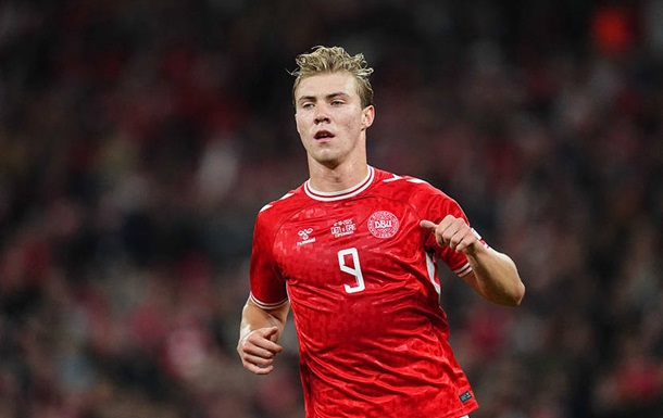 Наполі офіційно викупив данського форварда у МЮ