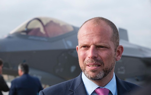 Глава Минобороны Бельгии пригрозил  сровнять Москву с землей 