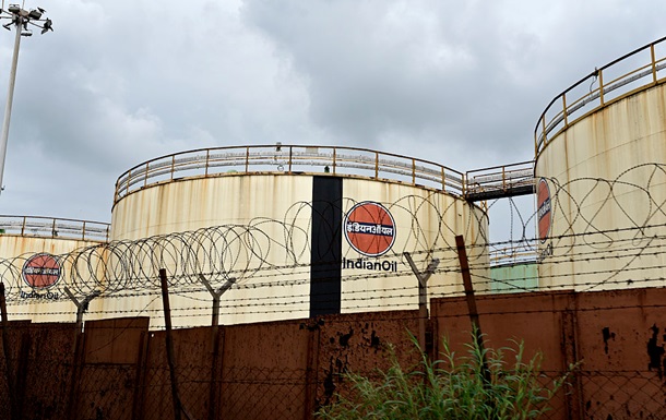 Індія готується замінити російську нафту імпортом зі США - ЗМІ