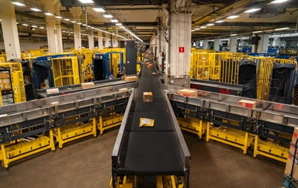 Вибух на Укрпошті в Києві: зʼявилися нові деталі