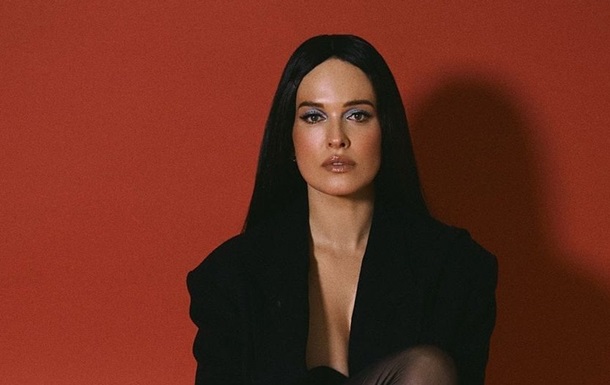 Даша Астафьева объяснила, почему не планирует свадьбу во время войны