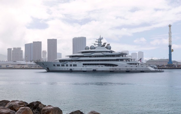 Стало відомо, хто купив яхту російського олігарха Керімова