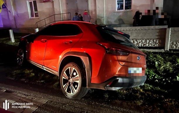 Смертельна ДТП на Івано-Франківщині: суддя на Lexus збила двох людей 