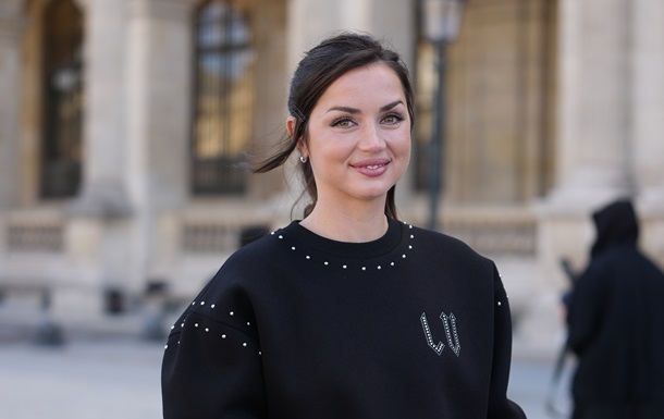 Ана де Армас стала ініціаторкою розриву стосунків з Томом Крузом