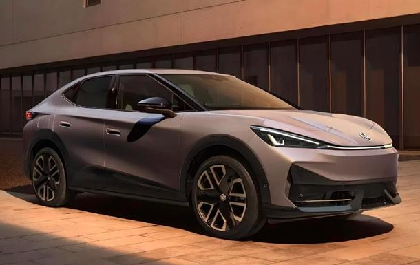 Электромобили снова обошли бензиновые авто по продажам в Украине