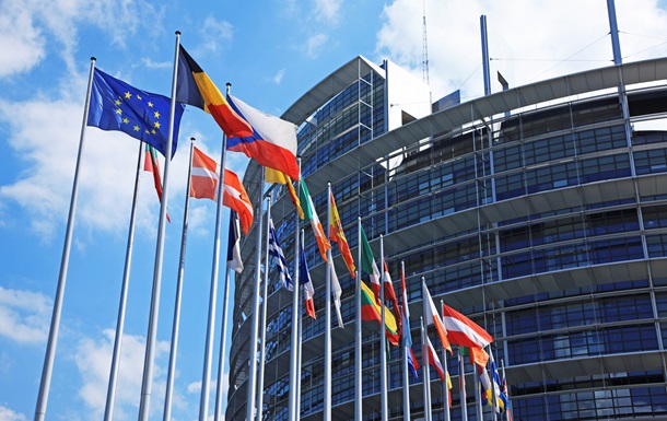 Європарламент закликав до санкцій проти Угорщини