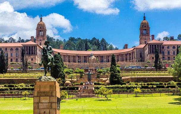 В ЮАР заявили о  сигнале бедствия  от 17 граждан, которые воюют в Украине