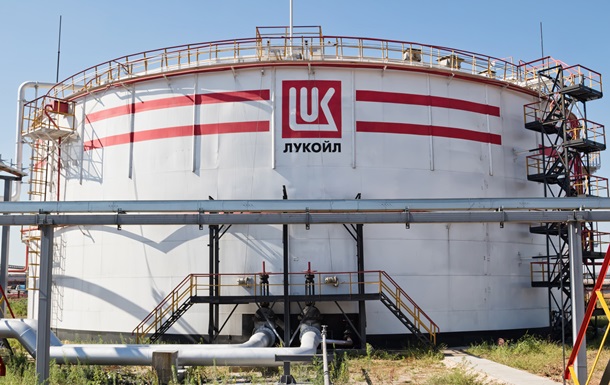 Лукойл потерял порт Баку из-за санкций США