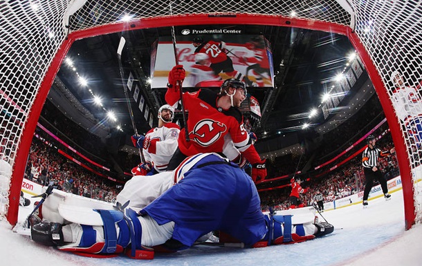 НХЛ: лідер Сходу вирвав перемогу в овертаймі
