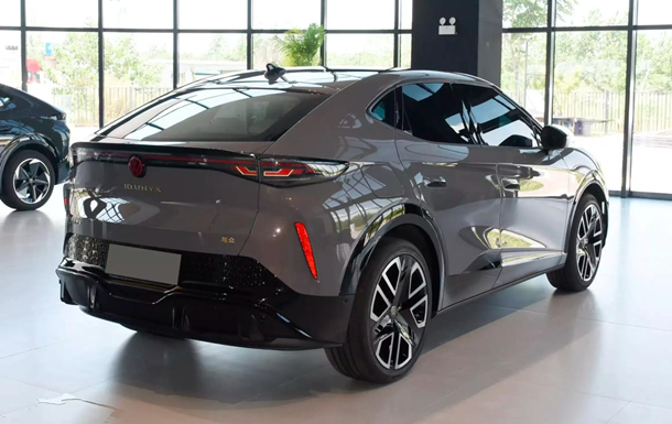 Названы самые популярные новые легковые автомобили в Украине