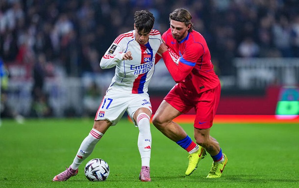 Забарный сыграл весь матч за ПСЖ, получив средний балл