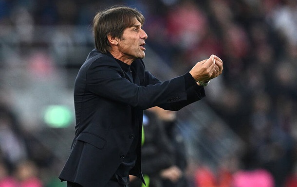 Президент Наполі зробив заяву про майбутнє Антоніо Конте