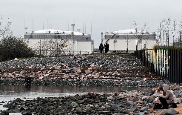  Дірка  в бюджеті Росії почала рости