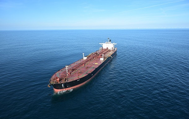 Санкции в действии: Россия накопила миллионы баррелей непроданной нефти