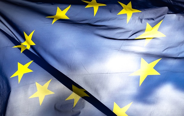 Посли ЄС погодили новий механізм призупинення безвізу