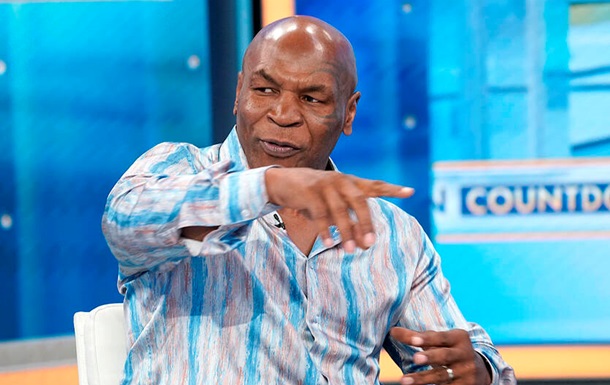 Майк Тайсон проєктує успіхи Усика на свої часи і зауважує відмінності