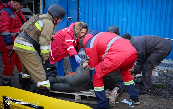 Николаев подвергся удару  шахедами , есть раненые