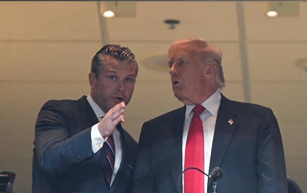 Пентагон предложил Трампу варианты военных операций против Венесуэлы - СМИ