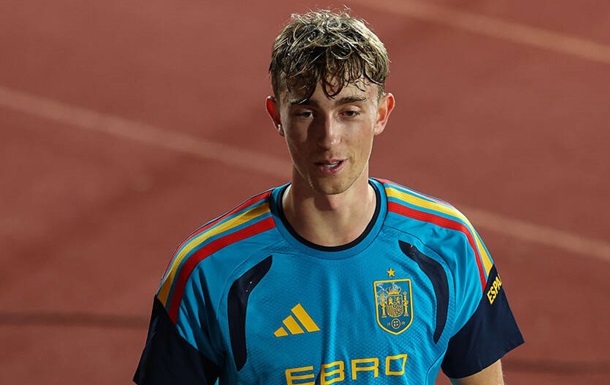 Испанцы проведут матч с Грузией без своего центрбека