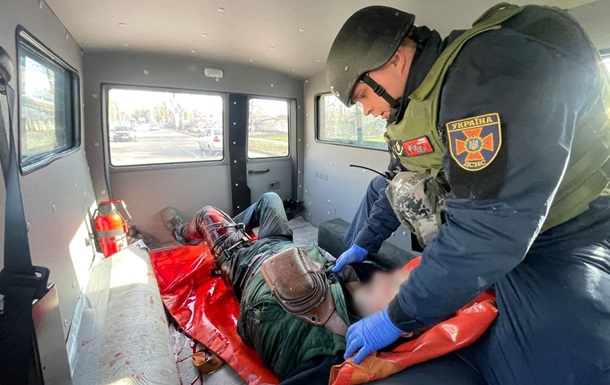 Удар FPV-дроном по Никополю: пятеро пострадавших