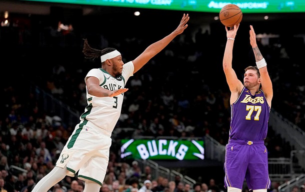 НБА: Лейкерс крупно обыграли Милуоки, а Денвер взял верх над Миннесотой  