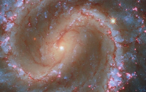 Хаббл показав таємничу спіральну галактику NGC 4535