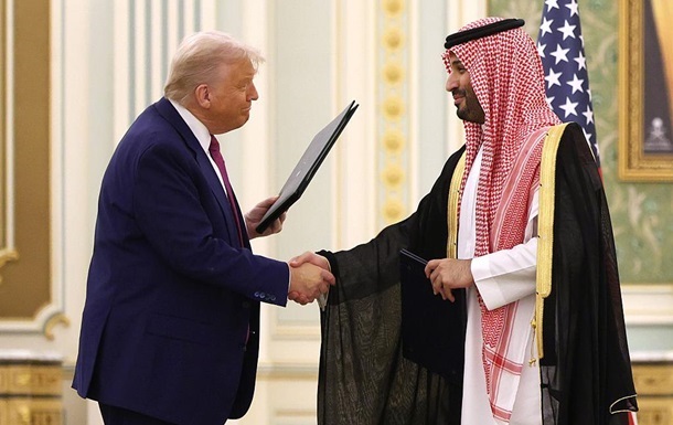 Трамп объявил Саудовскую Аравию главным союзником США вне НАТО