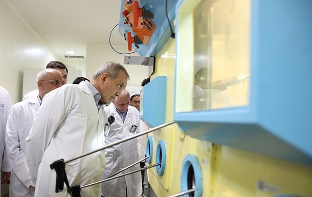 Іран звернувся до РФ за допомогою в розробці ядерної зброї - ЗМІ