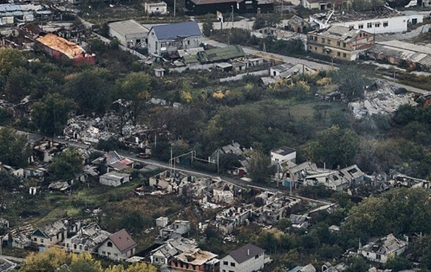 У Покровську російські окупанти тероризують місцеве населення, яке не евакуювало