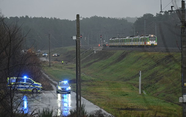 ЗМІ дізнались імена підозрюваних у диверсії на залізниці у Польщі