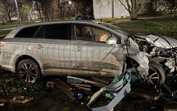 Трое подростков пострадали в результате ДТП в Харькове