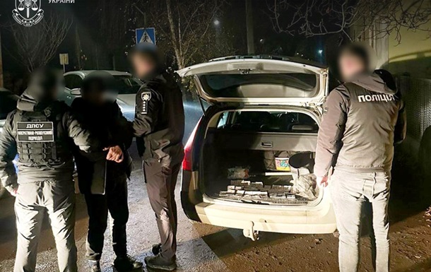 На Закарпатті викрили схему переправлення ухилянтів через Тису