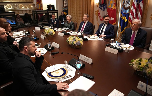 США погрожують припинити постачання зброї Україні - ЗМІ