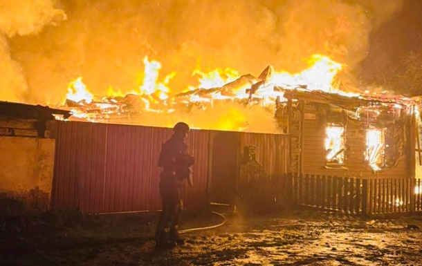 Ночная атака дронов: есть попадания на 15 локациях