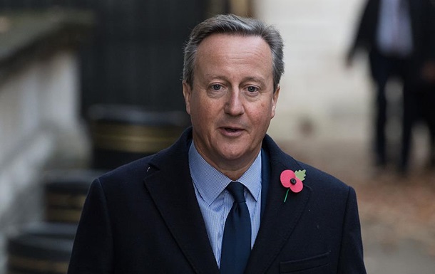 Екс-прем єр Британії заявив, що лікувався від раку