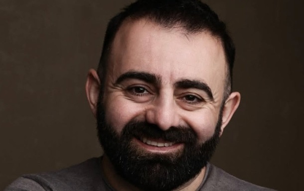 Актор Арам Арзуманян впав в оркестрову яму під час вистави