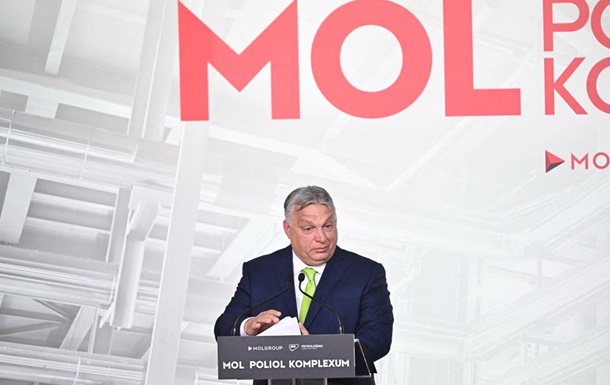 США разрешили Венгрии покупать нефть в России еще на год