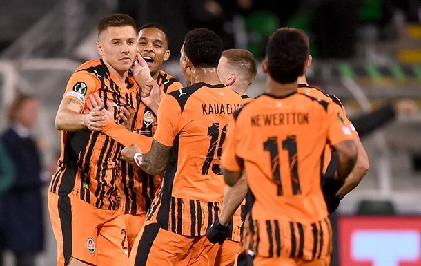 Шахтер победил Шемрок Роверс благодаря голам Элиаса и Назарины